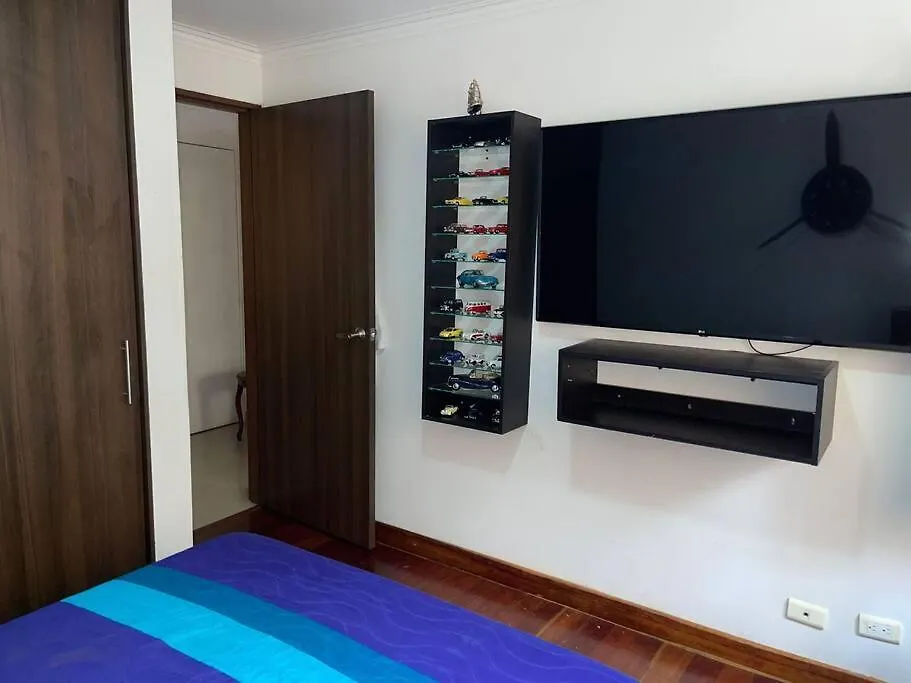 Hermoso apartamento en el barrio el poblado de medellin, exclusivo y elegante