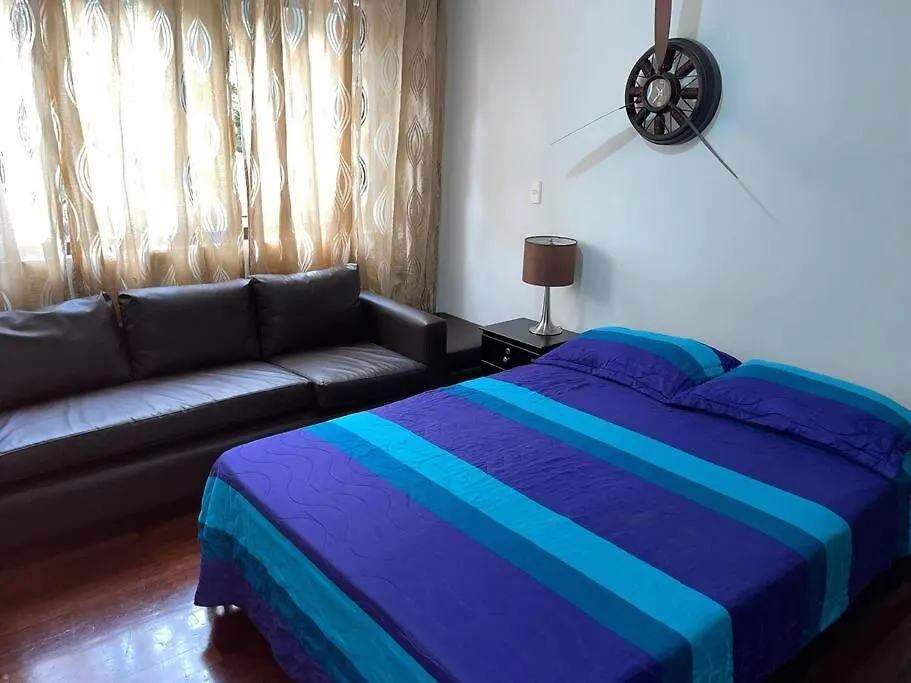 Hermoso apartamento en el barrio el poblado de medellin, exclusivo y elegante
