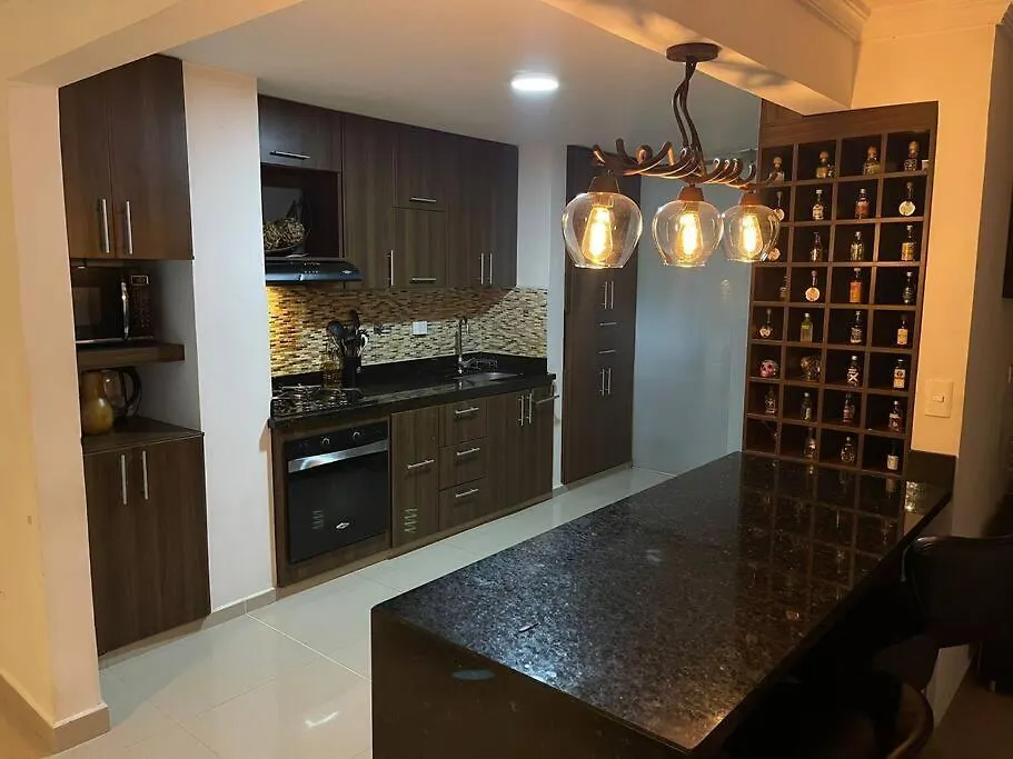 Hermoso apartamento en el barrio el poblado de medellin, exclusivo y elegante 0*,